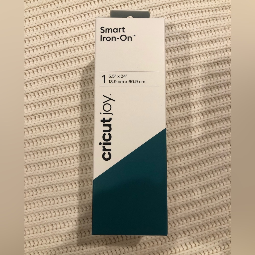 NIB Cricut Joy Teal Smart Iron-On